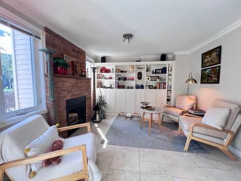 Photo 11 at 4 Cadence Gate, Bridlewood, Kanata