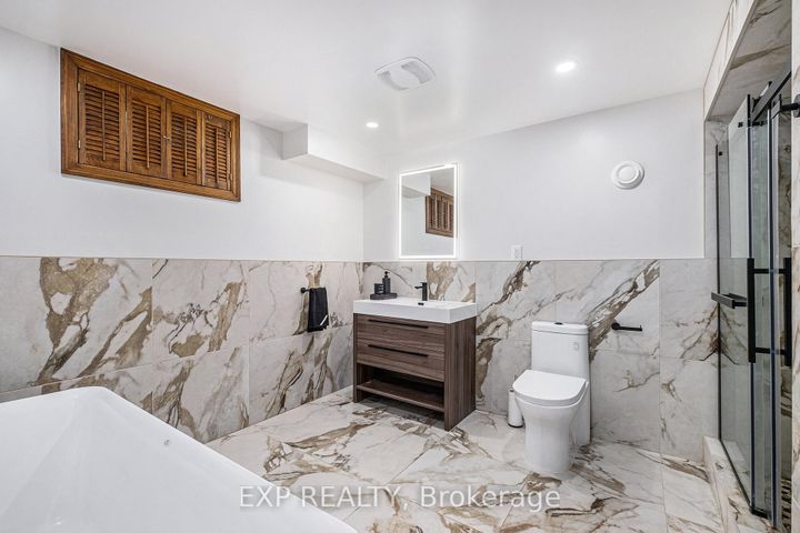 Photo 12 at 3 St Remy Drive, Nepean (Pheasant Run), Ottawa