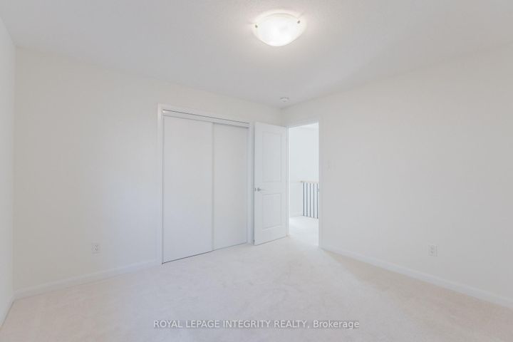 Photo 23 at 850 Cappamore Drive, Nepean (Half Moon Bay), Ottawa