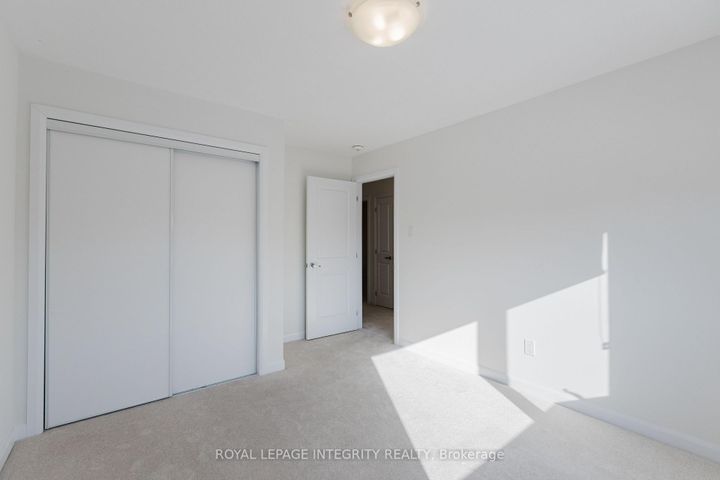 Photo 25 at 850 Cappamore Drive, Nepean (Half Moon Bay), Ottawa