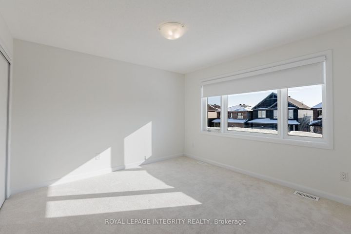 Photo 28 at 850 Cappamore Drive, Nepean (Half Moon Bay), Ottawa