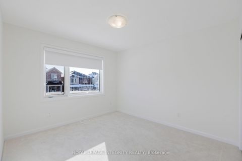 Photo 24 at 850 Cappamore Drive, Nepean (Half Moon Bay), Ottawa