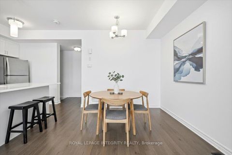 Photo 10 at 41 Carabiner Private, Mer Bleue/Bradley Estates/Anderson Park, Orleans