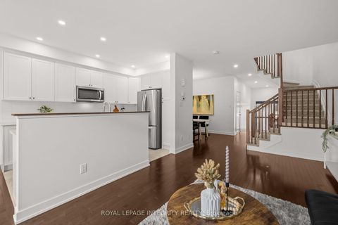 Photo 9 at 264 Monticello Avenue, Emerald Meadows/Trailwest, Kanata