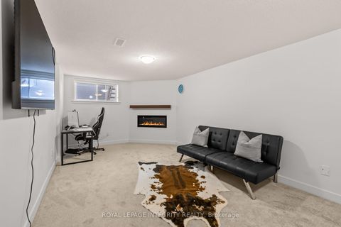 Photo 29 at 264 Monticello Avenue, Emerald Meadows/Trailwest, Kanata