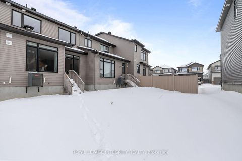 Photo 32 at 264 Monticello Avenue, Emerald Meadows/Trailwest, Kanata