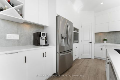 Photo 17 at 17 Fanning Street, Carleton Place