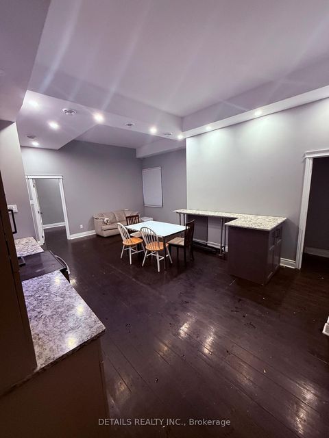 Photo 5 at 698 Cooper Street, Ottawa Centre