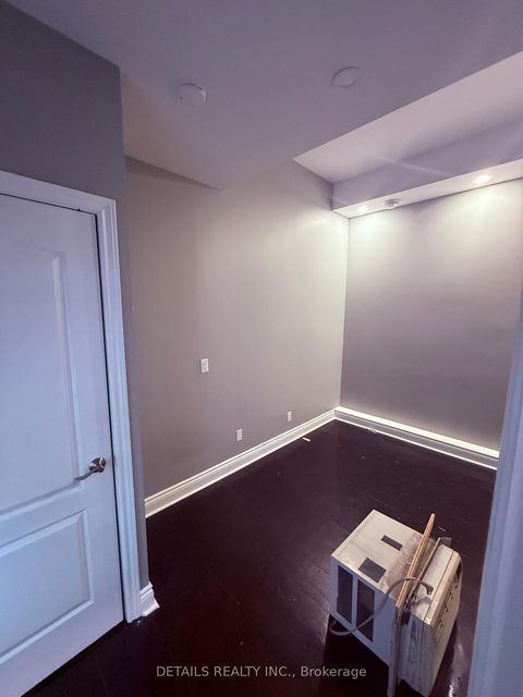 Photo 10 at 698 Cooper Street, Ottawa Centre