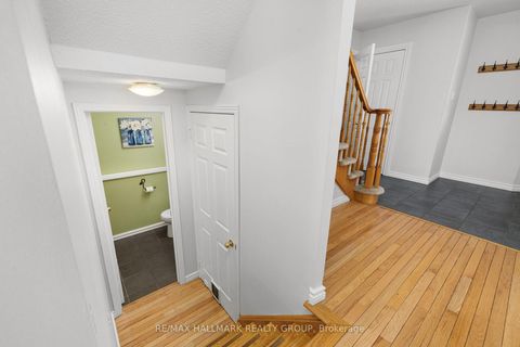 Photo 14 at 60 Ipswich Terrace, Morgan's Grant/South March, Kanata