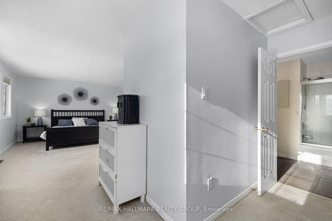 Photo 18 at 60 Ipswich Terrace, Morgan's Grant/South March, Kanata