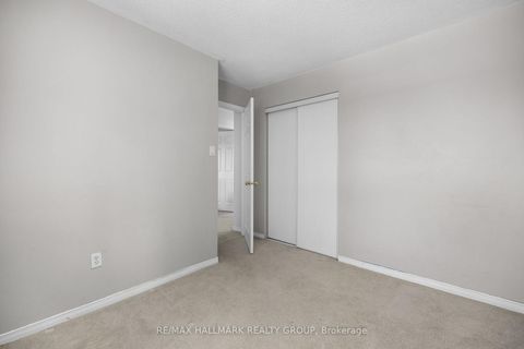 Photo 24 at 60 Ipswich Terrace, Morgan's Grant/South March, Kanata