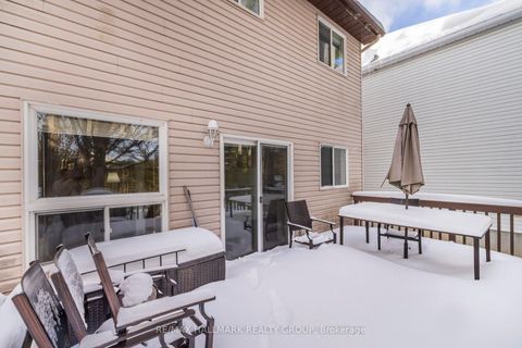 Photo 31 at 60 Ipswich Terrace, Morgan's Grant/South March, Kanata