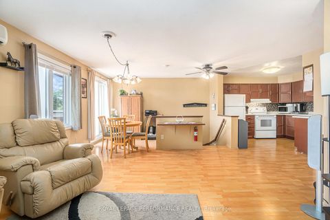 Photo 6 at 201 - 1765 Cabaret Lane, Fallingbrook/Pineridge, Orleans