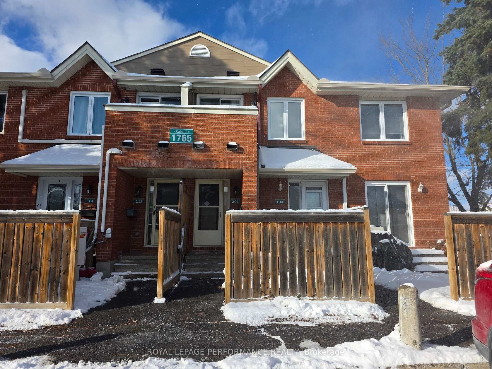 201 - 1765 Cabaret Lane, Fallingbrook/Pineridge, Orleans 2