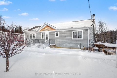 Photo 1 at 8688 Hwy 511 Highway, Lanark Highlands (Darling) Twp, Lanark Highlands