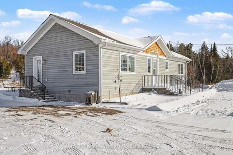 Photo 2 at 8688 Hwy 511 Highway, Lanark Highlands (Darling) Twp, Lanark Highlands