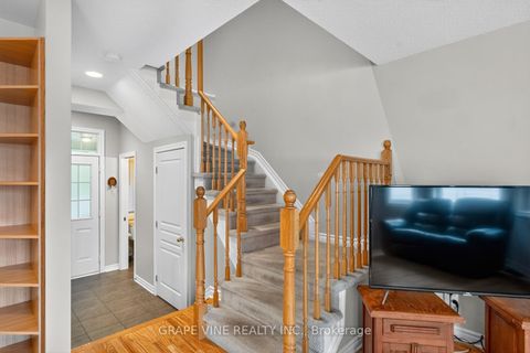 Photo 15 at 16 Cedar Valley Drive, Bridlewood, Kanata