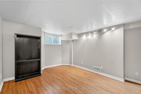 Photo 22 at 16 Cedar Valley Drive, Bridlewood, Kanata