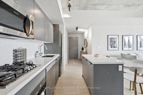 Photo 6 at 602 - 203 Catherine Street, Ottawa Centre