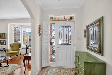 Photo 7 at 32 Sawchuk Terrace, Kanata Lakes/Heritage Hills, Kanata