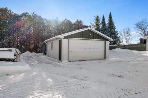 Photo 31 at 117 Perth Road, Beckwith Twp, Beckwith