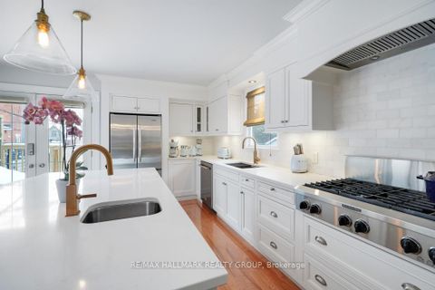 Photo 12 at 410 McLeod Street, Ottawa Centre