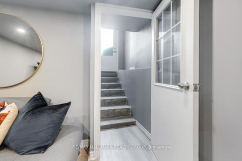 Photo 43 at 410 McLeod Street, Ottawa Centre