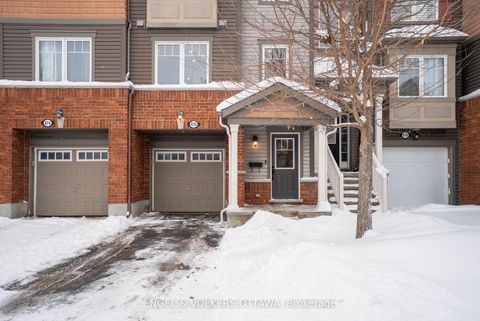 Photo 1 at 476 Coldwater Crescent, Emerald Meadows/Trailwest, Kanata