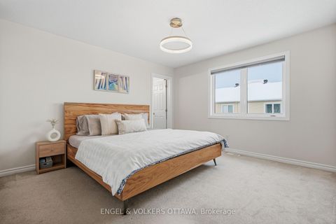 Photo 25 at 476 Coldwater Crescent, Emerald Meadows/Trailwest, Kanata