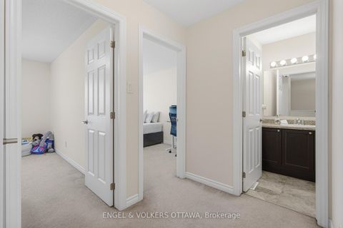 Photo 30 at 476 Coldwater Crescent, Emerald Meadows/Trailwest, Kanata