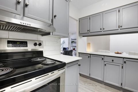 Photo 13 at 2D - 142 Waverley Street, Ottawa Centre/Golden Triangle, Ottawa Centre