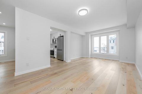 Photo 18 at 10 Streambank Street, Emerald Meadows/Trailwest, Kanata