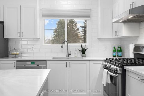 Photo 9 at 33 Owlshead Road, Munster, Stittsville