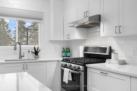 Photo 13 at 33 Owlshead Road, Munster, Stittsville