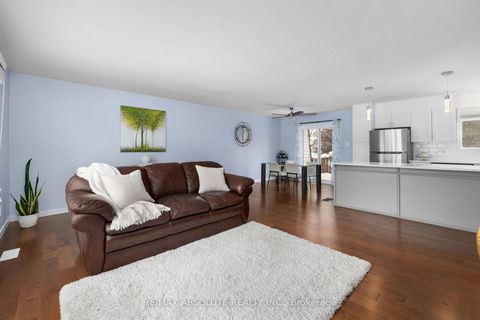 Photo 18 at 33 Owlshead Road, Munster, Stittsville