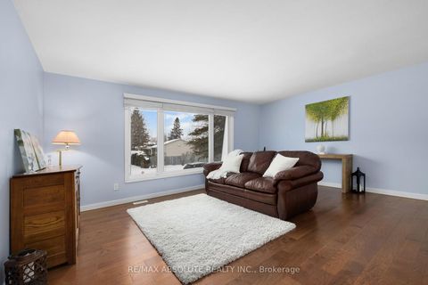 Photo 19 at 33 Owlshead Road, Munster, Stittsville