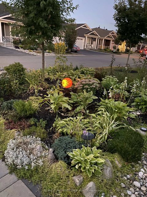 Photo 23 at 791 Coast Circle, Mahogany Community, Manotick