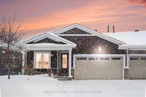 Photo 27 at 791 Coast Circle, Mahogany Community, Manotick