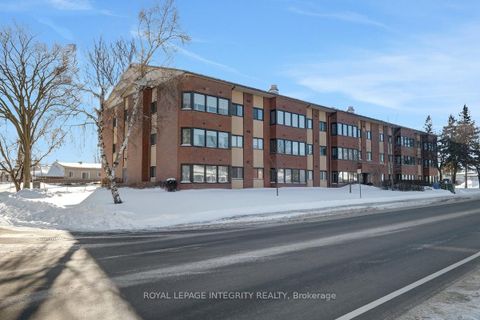 Photo 2 at 103 - 124 Daniel Street S, Arnprior
