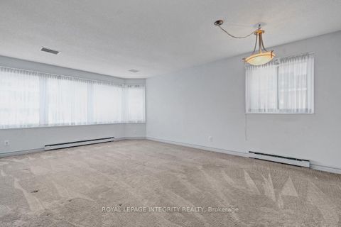 Photo 7 at 103 - 124 Daniel Street S, Arnprior