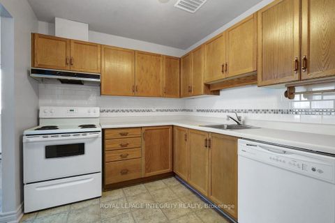 Photo 16 at 103 - 124 Daniel Street S, Arnprior