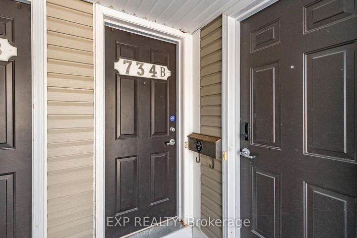 Photo 3 at B - 734 Chapman Mills Drive, Nepean (Strandherd), Ottawa