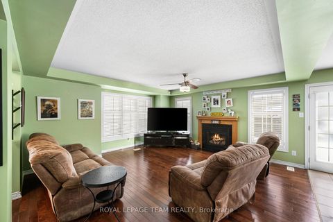 Photo 7 at 3022 Freshwater Way, Nepean (Half Moon Bay), Ottawa
