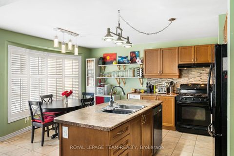 Photo 10 at 3022 Freshwater Way, Nepean (Half Moon Bay), Ottawa