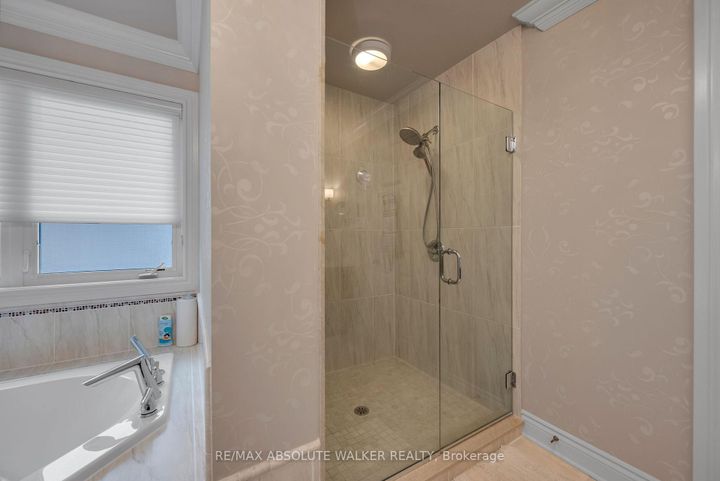 Photo 25 at 11 Tradewinds Drive, Nepean (Barrhaven East), Ottawa