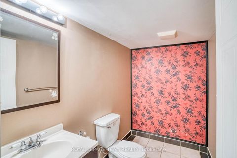 Photo 20 at 7 Chantilly Gate, Stittsville (North), Stittsville