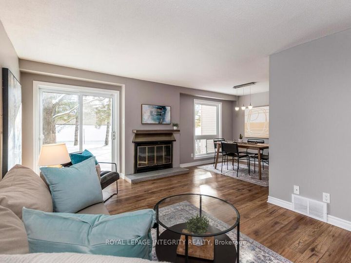 Photo 6 at 14 - 146 Valley Stream Drive, Nepean (Leslie Park), Ottawa