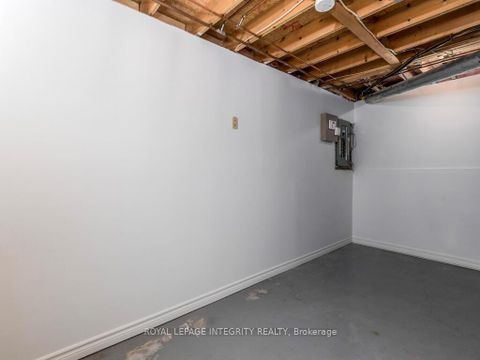 Photo 31 at 14 - 146 Valley Stream Drive, Nepean (Leslie Park), Ottawa