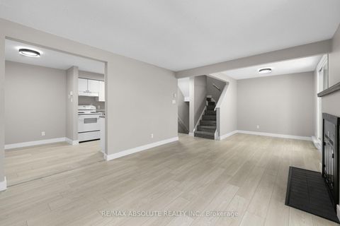 Photo 8 at 73B - 750 St. Andre Drive, Hiawatha Park/Convent Glen, Orleans